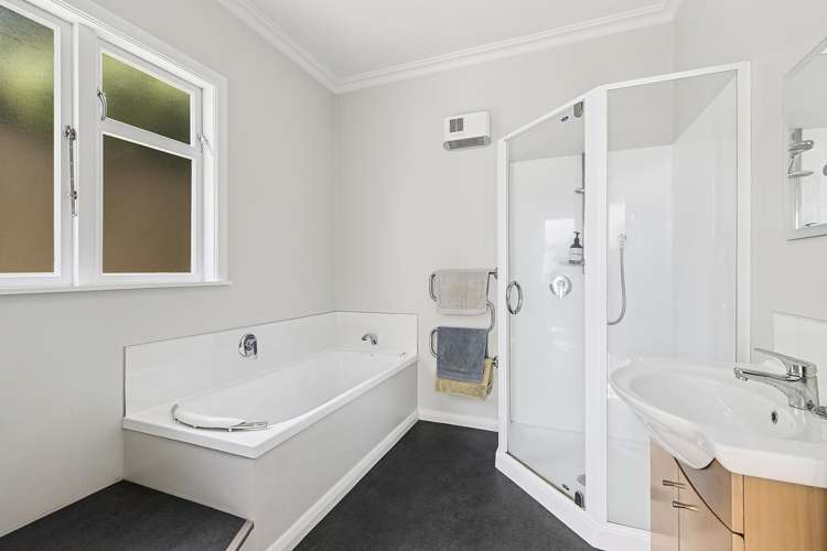 9 Kellsmere Crescent Island Bay_9