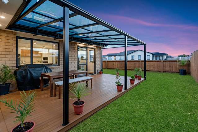 Twice the Comfort - 2 Master Bedrooms, 2 Lounges