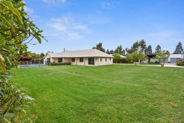 573 Oxford Road Fernside_15