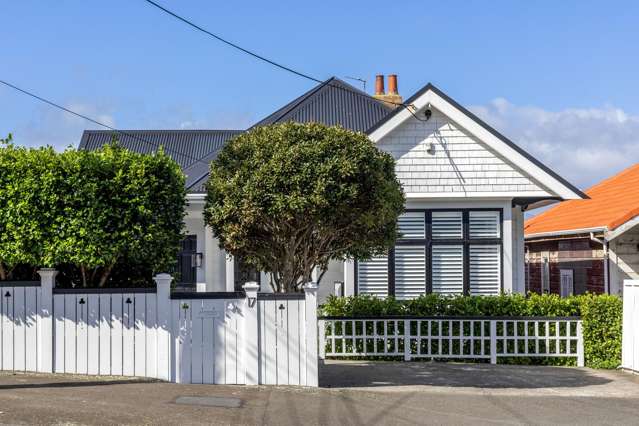 SPACIOUS HATAITAI VILLA