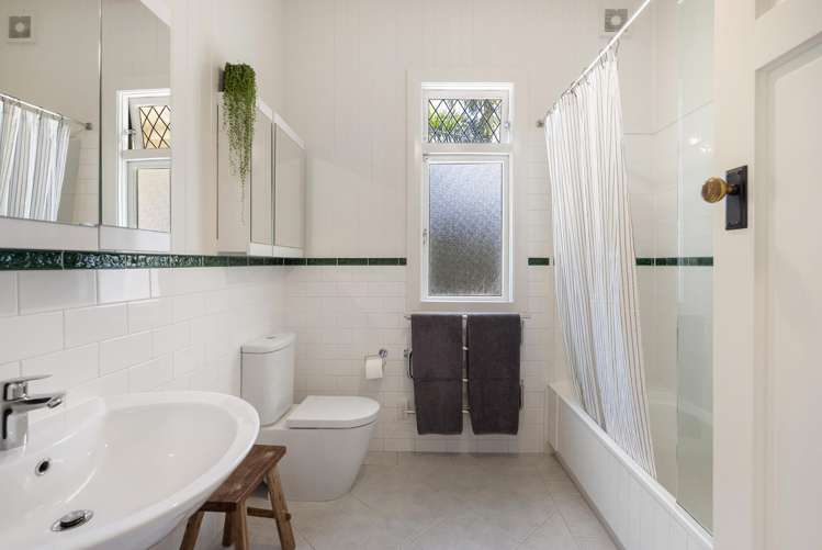 19 Maritime Terrace Birkenhead_13