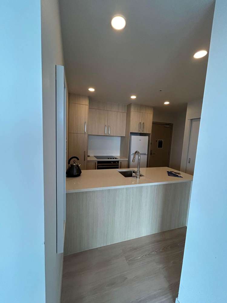 1602/75 Victoria Street West City Centre_2