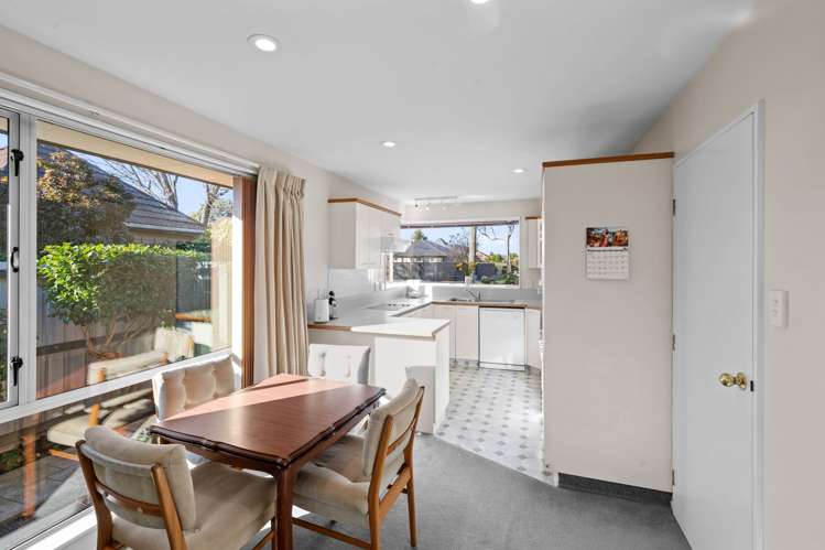 2/15 Withells Road Avonhead_5