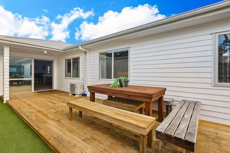 76 Popokatea Drive Takanini_17