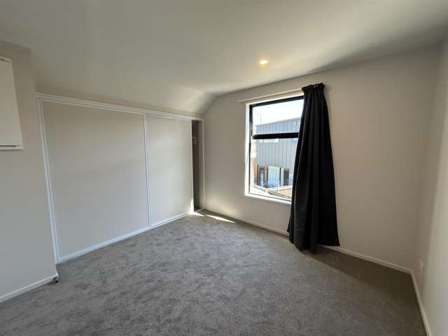 4/7 Bunyan Street Waltham_4