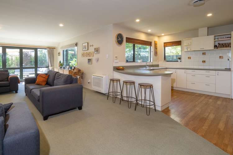 60 Kelvin Crescent Allenton_5