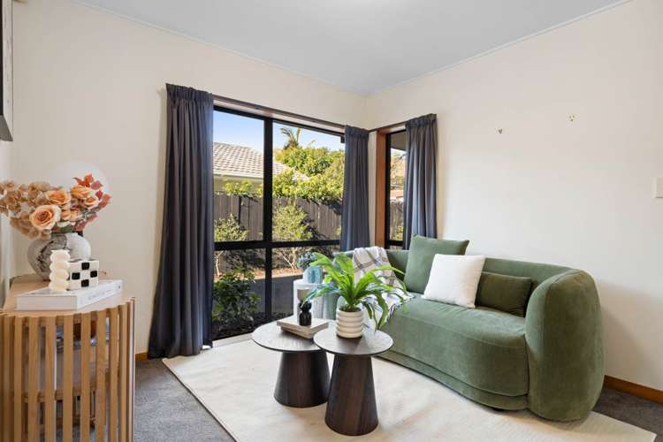 2/6 Eastern Beach Road Eastern Beach_4