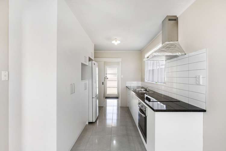 7 Almay Place Clover Park_5