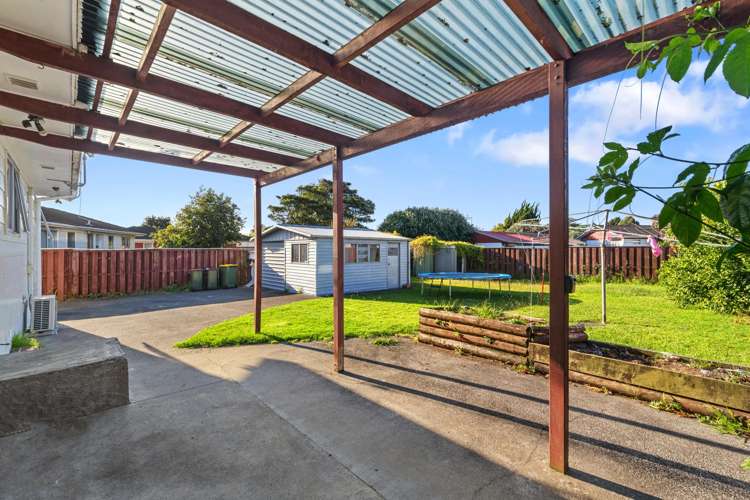64 Sunlands Drive Manurewa_31