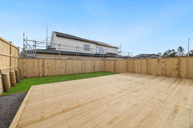 7 Obelus Road Flat Bush_14