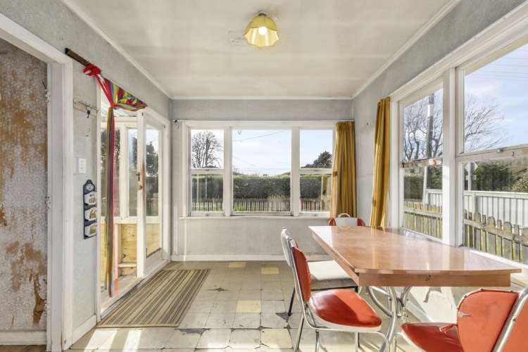 242 Ranzau Road Hope_2