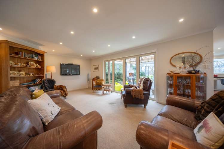 648 Ellis Road Te Anau Surrounds_12