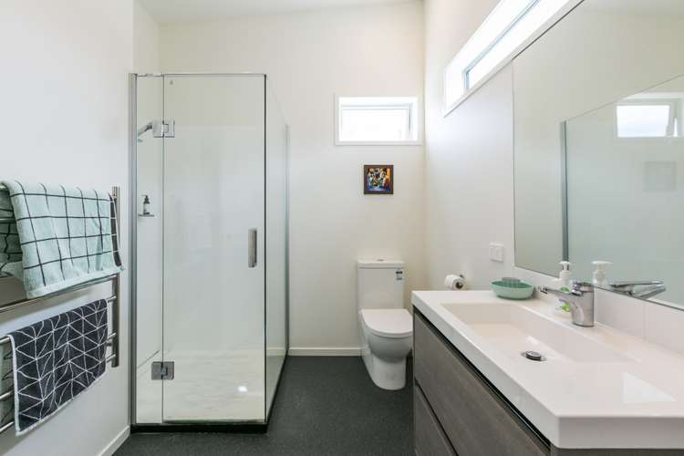 43 Le Quesne Road Bay View_12