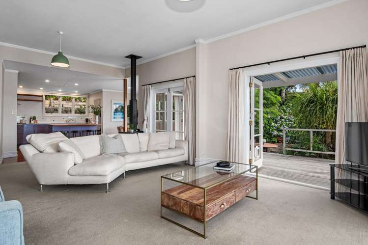 122 Beach Road Onerahi_4