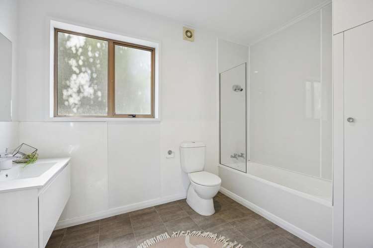 85 Bay View Road Saint Kilda_11