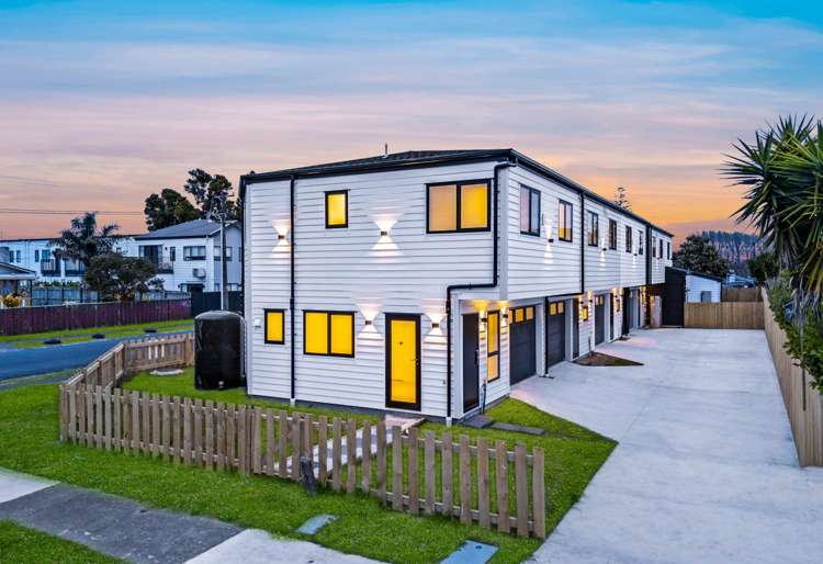 8E Von Sturmer Street Mangere East_12