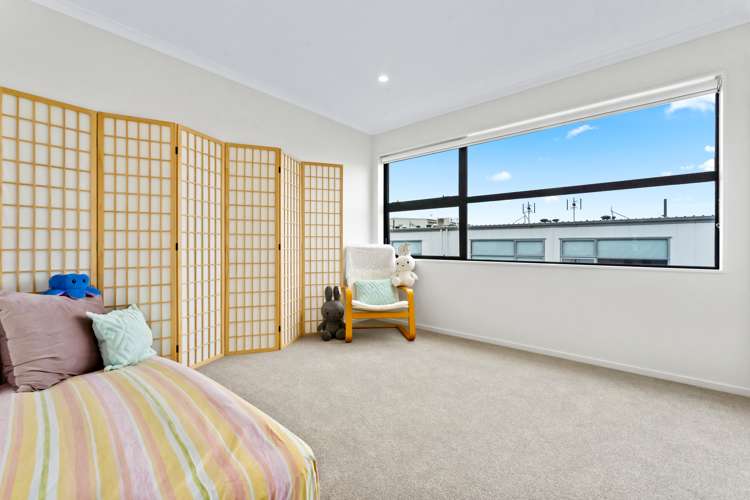 18 Haddington Drive Flat Bush_11