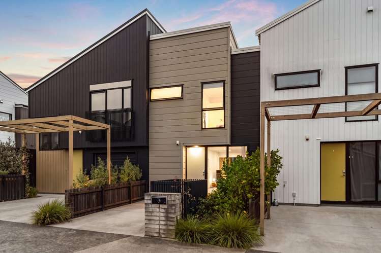 16 Tuamaka Lane Hobsonville_2