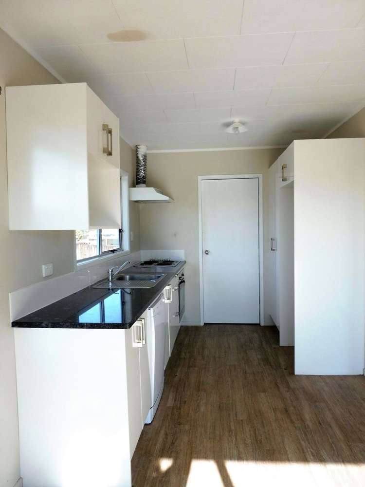 197 Mahia Road Wattle Downs_2