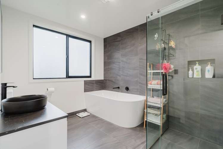 137 Pilot Drive Ngahinapouri_13