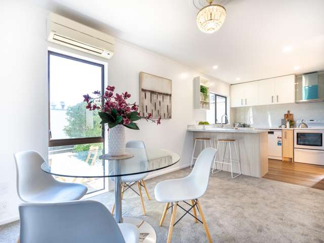 55 Beazley Avenue Paparangi_1