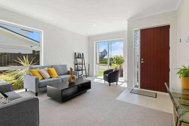 20 Couldrey Crescent Red Beach_4