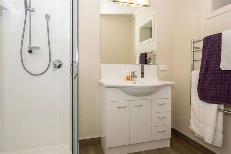 5 Eltham Road Blenheim Central_12