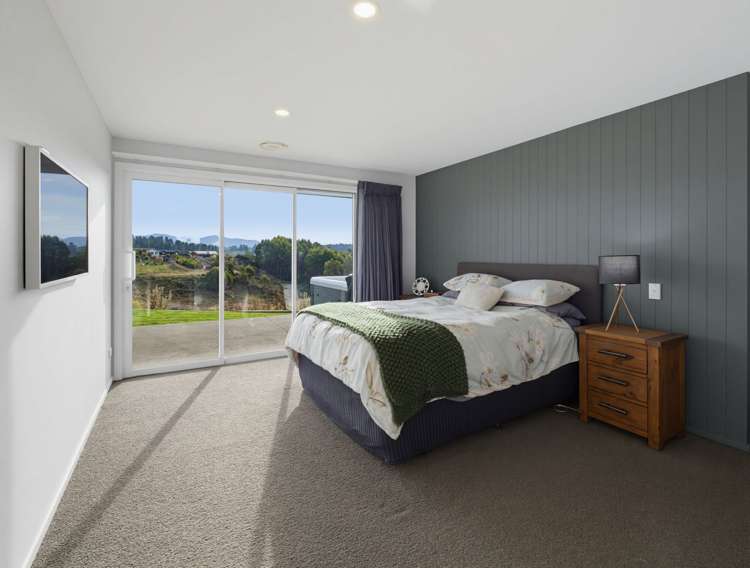 53 Galeo Road Redwood Valley_10