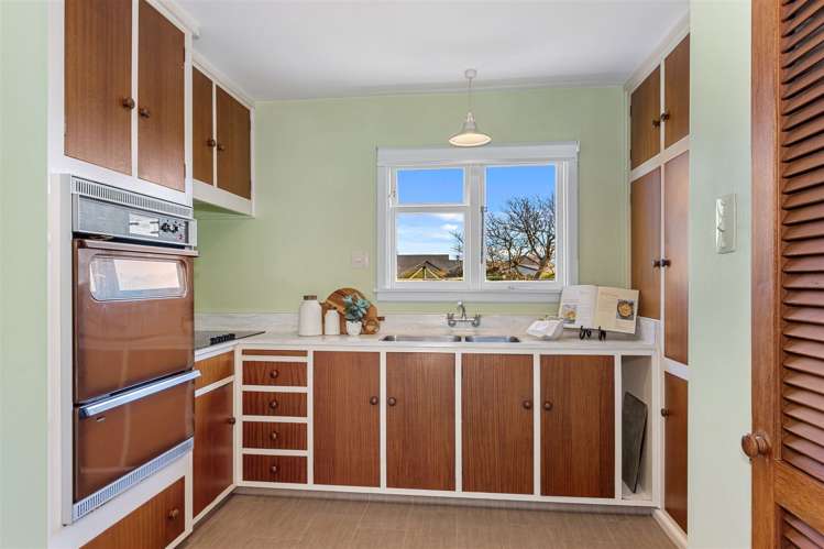 18 Reginald Street Burwood_2