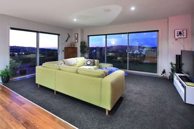 8 Hanmer Cove Aotea_4