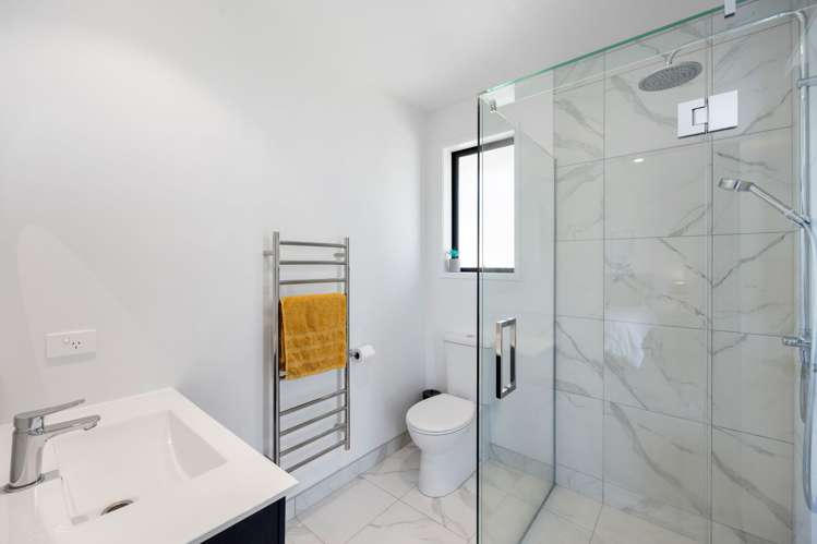 7 Hyatt Close Leamington_15