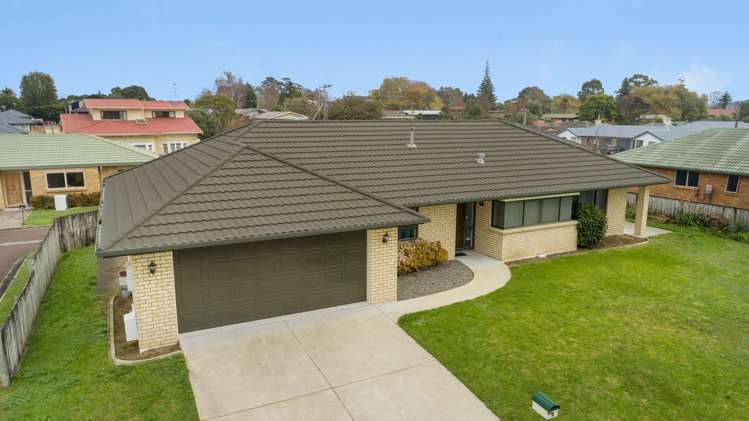 4 Mews Place Forest Lake_0