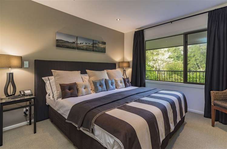 2314 Shenandoah Highway Murchison_27