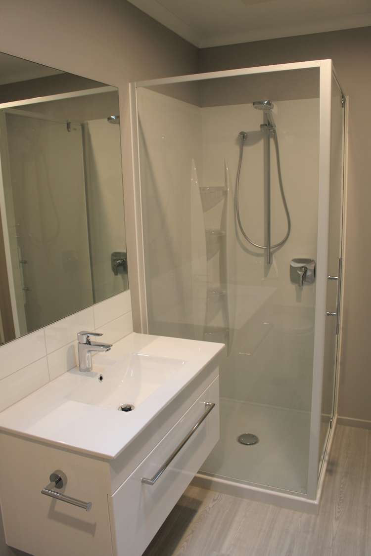 22 Tippet Crescent Wigram_5