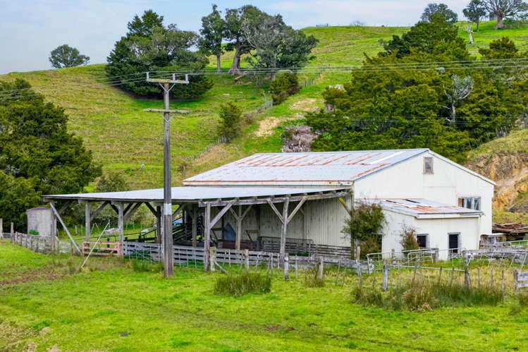 1334 Pukehuia Road Tangiteroria_15