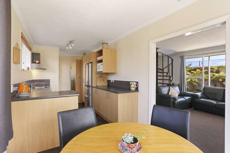 6 Birdling Place Halswell_8