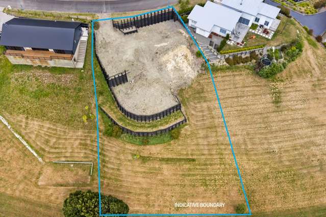 8 Lake View Place Fairhall_4