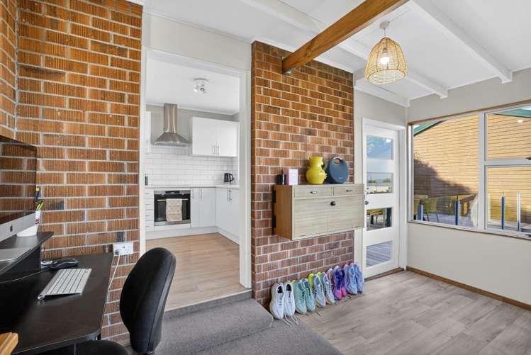 19A McCrystal Avenue Bucklands Beach_13