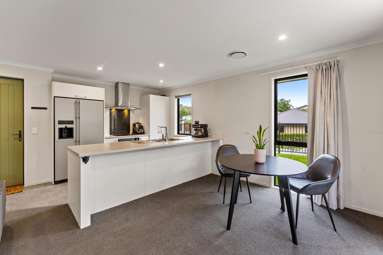 27 Owens Road_1