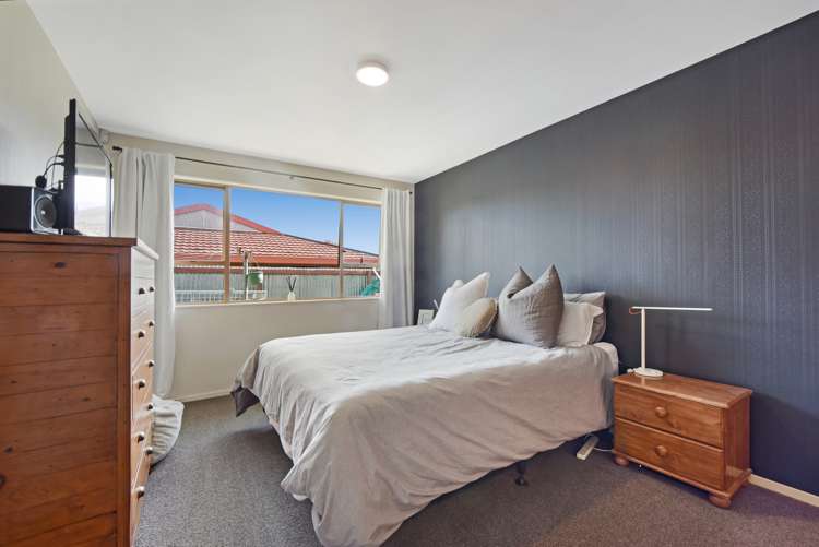 1/84 Ellis Street Brightwater_13