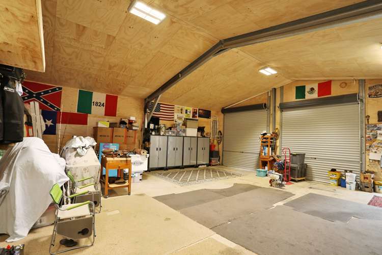 168 Colac Foreshore Road Colac Bay_17