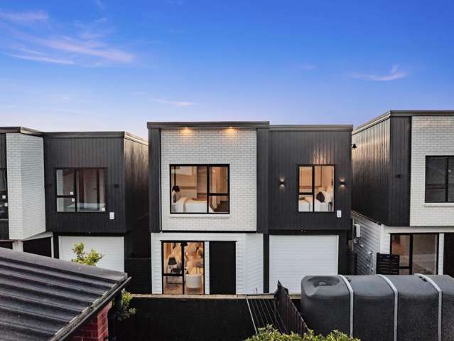 2/122 Leybourne Circle Glen Innes_2