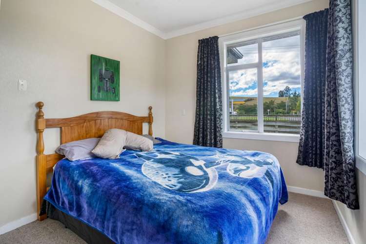 30 and 32 Level Street Dipton_13