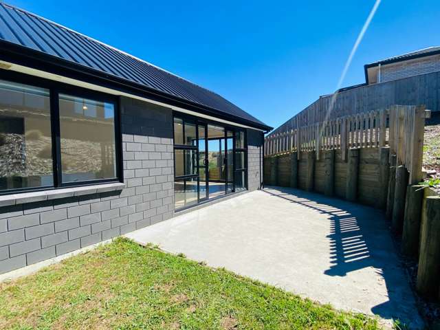Modern & Spacious four bedroom Home in Pokeno