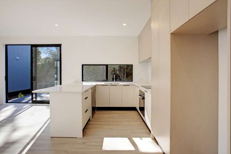 8/10 Hutchinsons Road Bucklands Beach_9