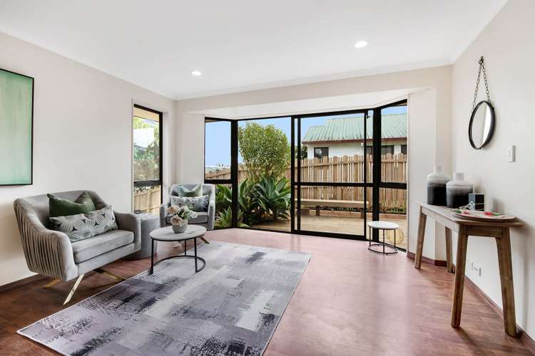 26 Black Teal Close Unsworth Heights_2