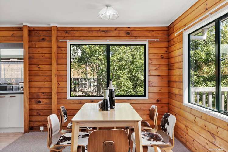 2/50 Elliott Avenue Bayview_8