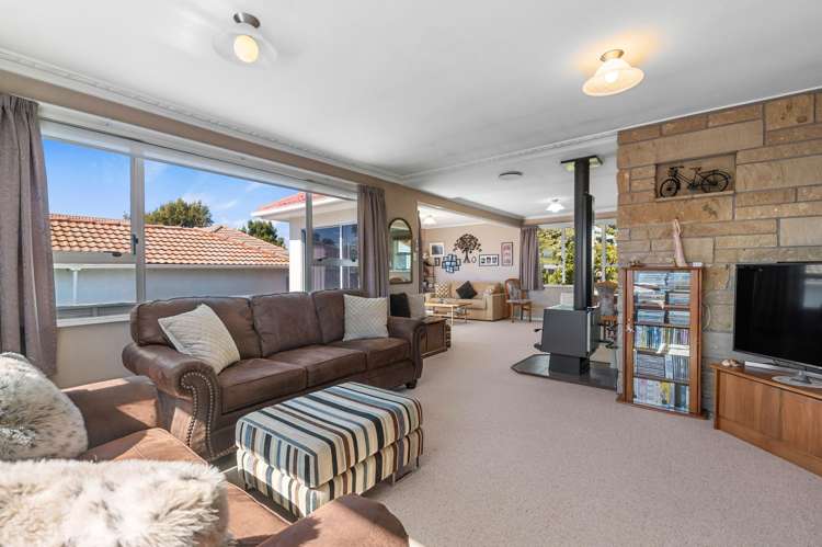 16 Konene Street Utuhina_2