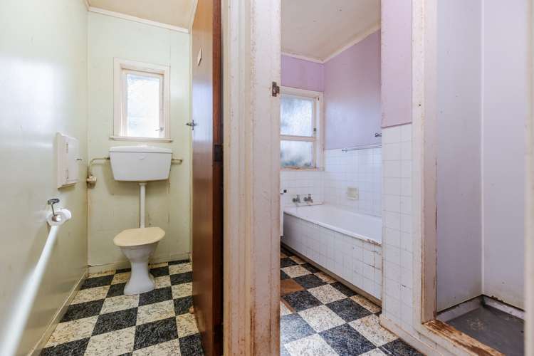 15 Hamblyn Crescent Nawton_18