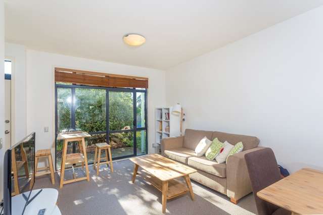 103/2 Armoy Drive East Tamaki_1